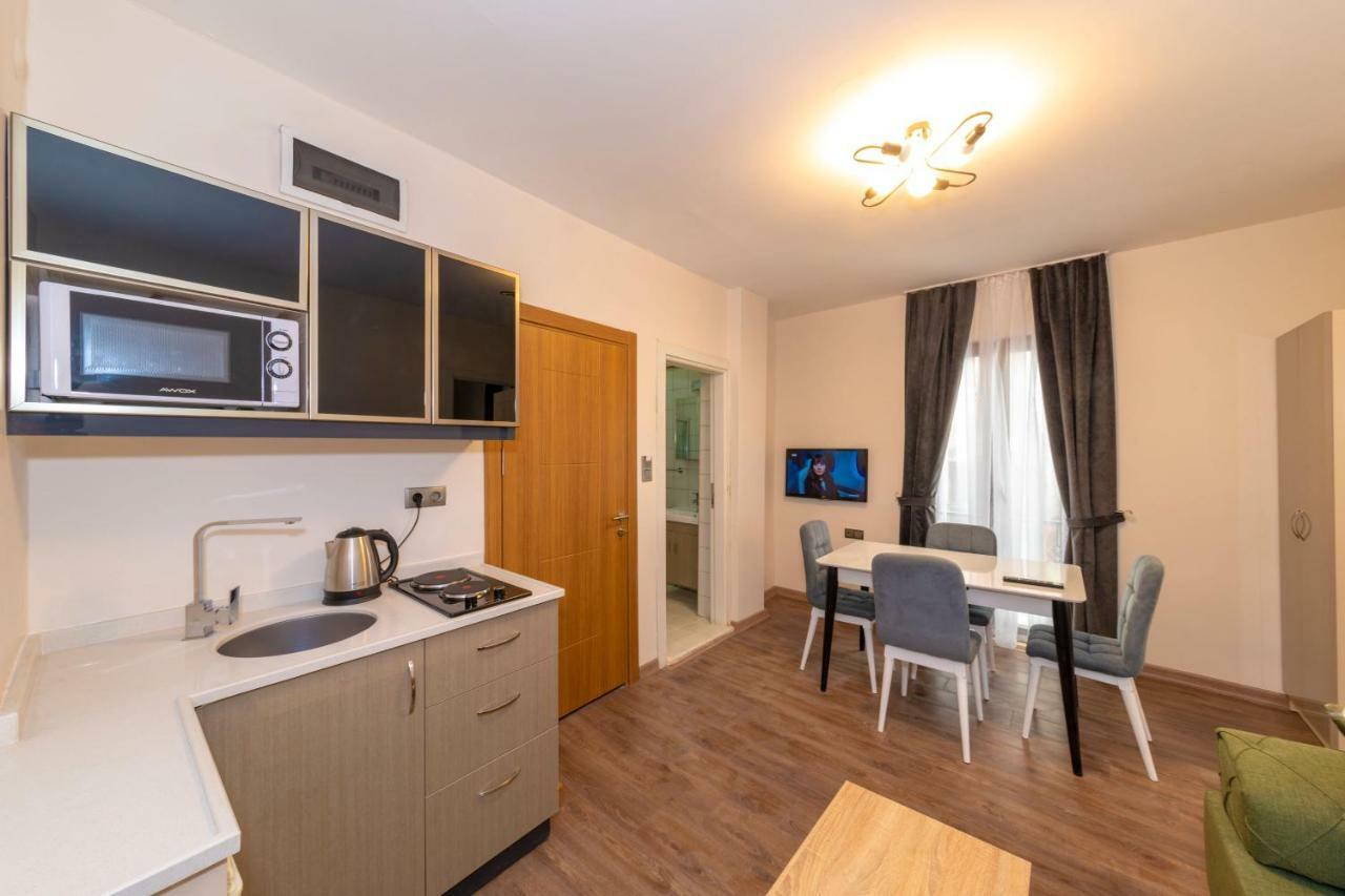 Taxim First Apart Стамбул Экстерьер фото
